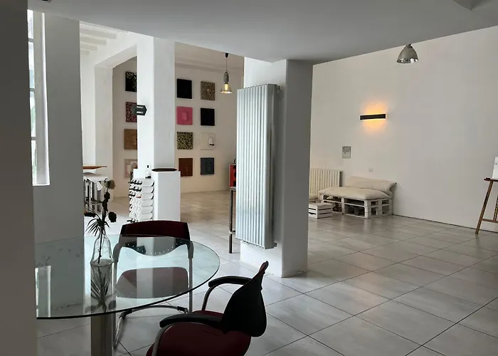 Silvia's Artist Loft Florence