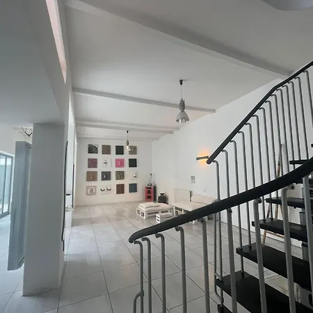 Silvia's Artist Loft Apartament